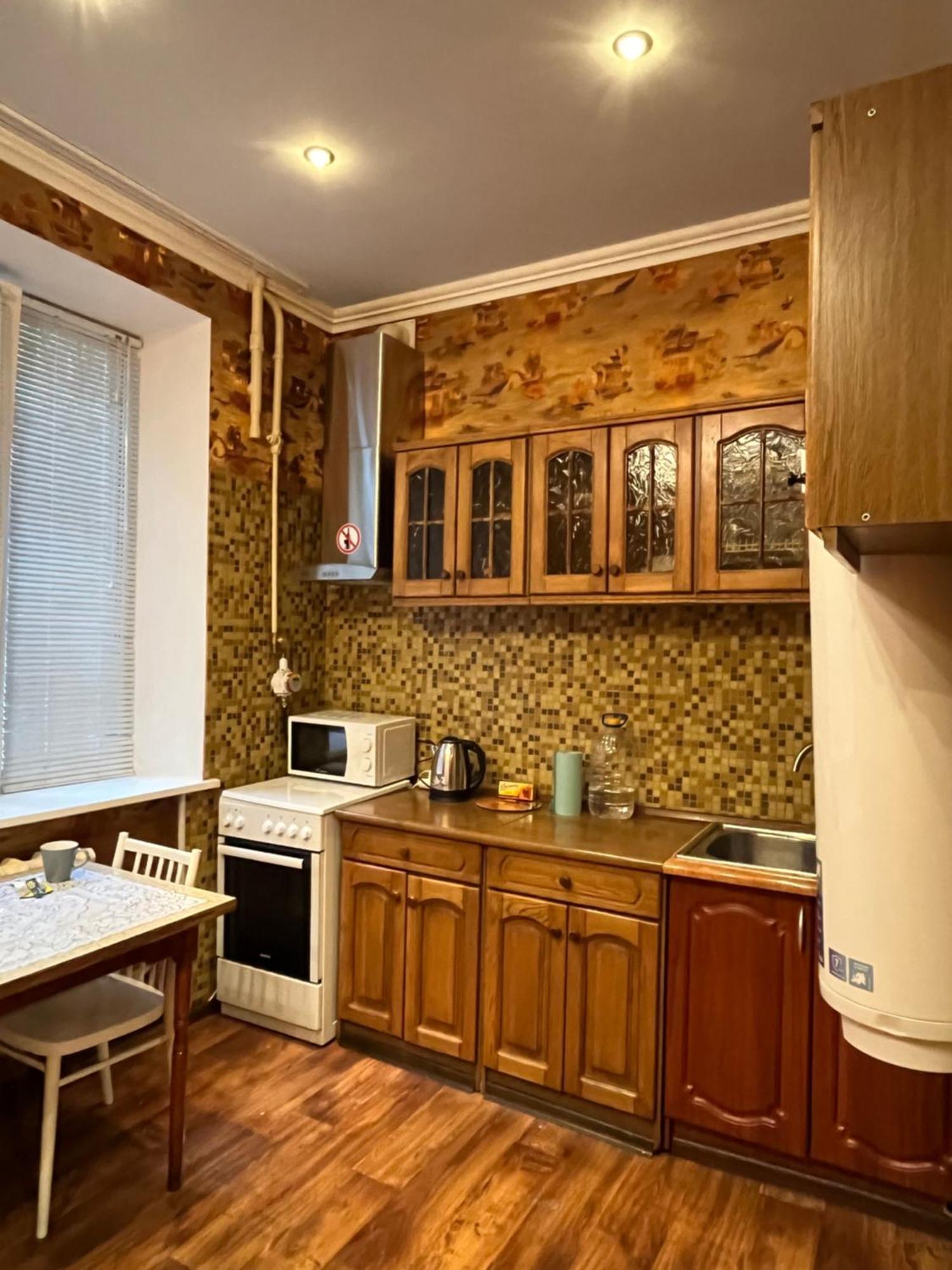 Ararat-Klovskaya Hostel-Apartments Kiev Exterior photo